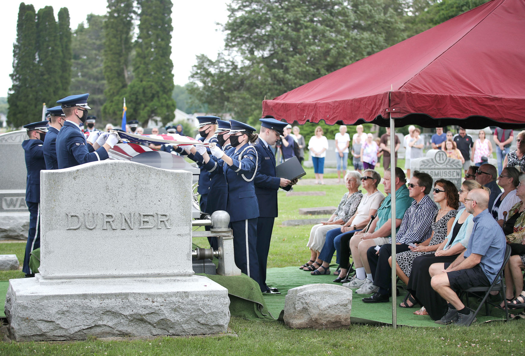 JVG_210719_BURIAL08